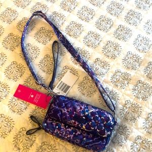 NEW- RFID all in one CROSSBODY- VERA BRADLEY.